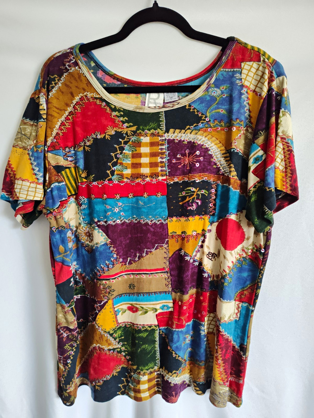 Roaman's Plus 1X Multicolor Patchwork Sequin Knit Scoop Neck Short Sleeve Tee